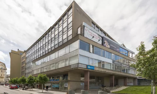 D117 Módní oděvní dům Vkus